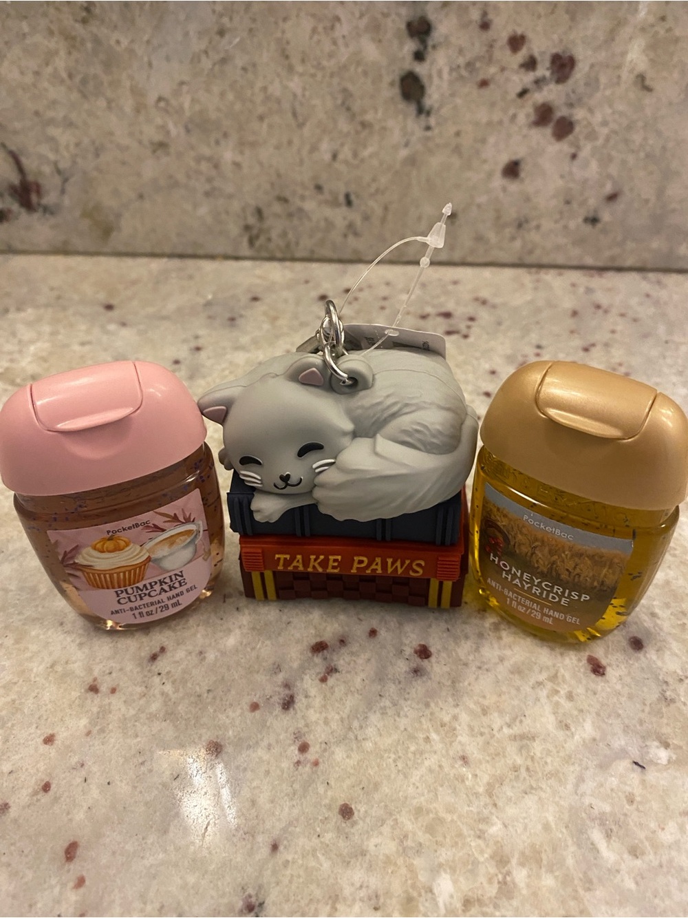 Bath & Body Works set cat bag charm gel holder and 2 assorted hand gels NWT - Picture 3 of 6